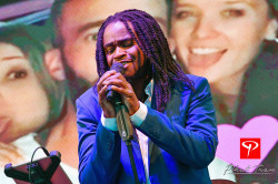 Chanteur de variété à Colomiers